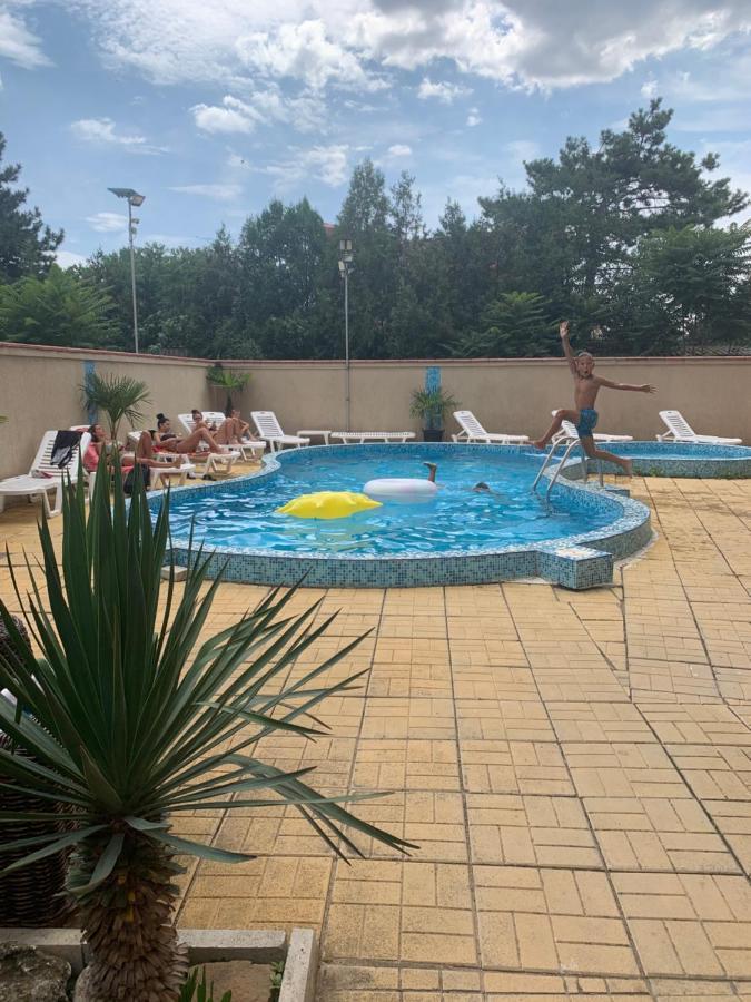 Къща Нанси Sluneční pobřeží Exteriér fotografie